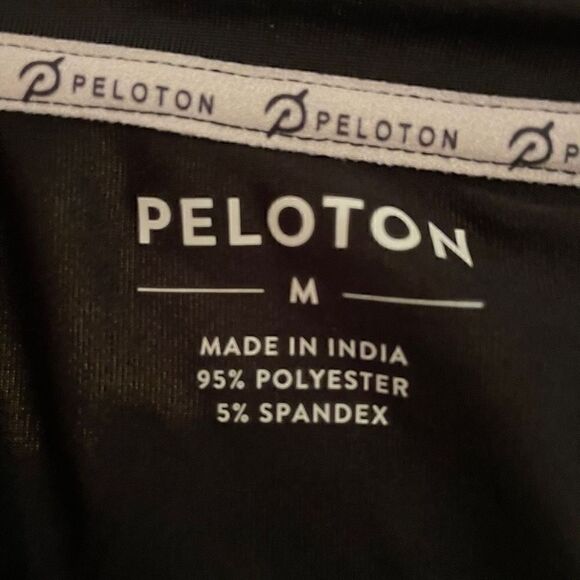 Peloton Century 100 Shirt Spin cycling Workout sweat wicking stretch Size M - Picture 5 of 6